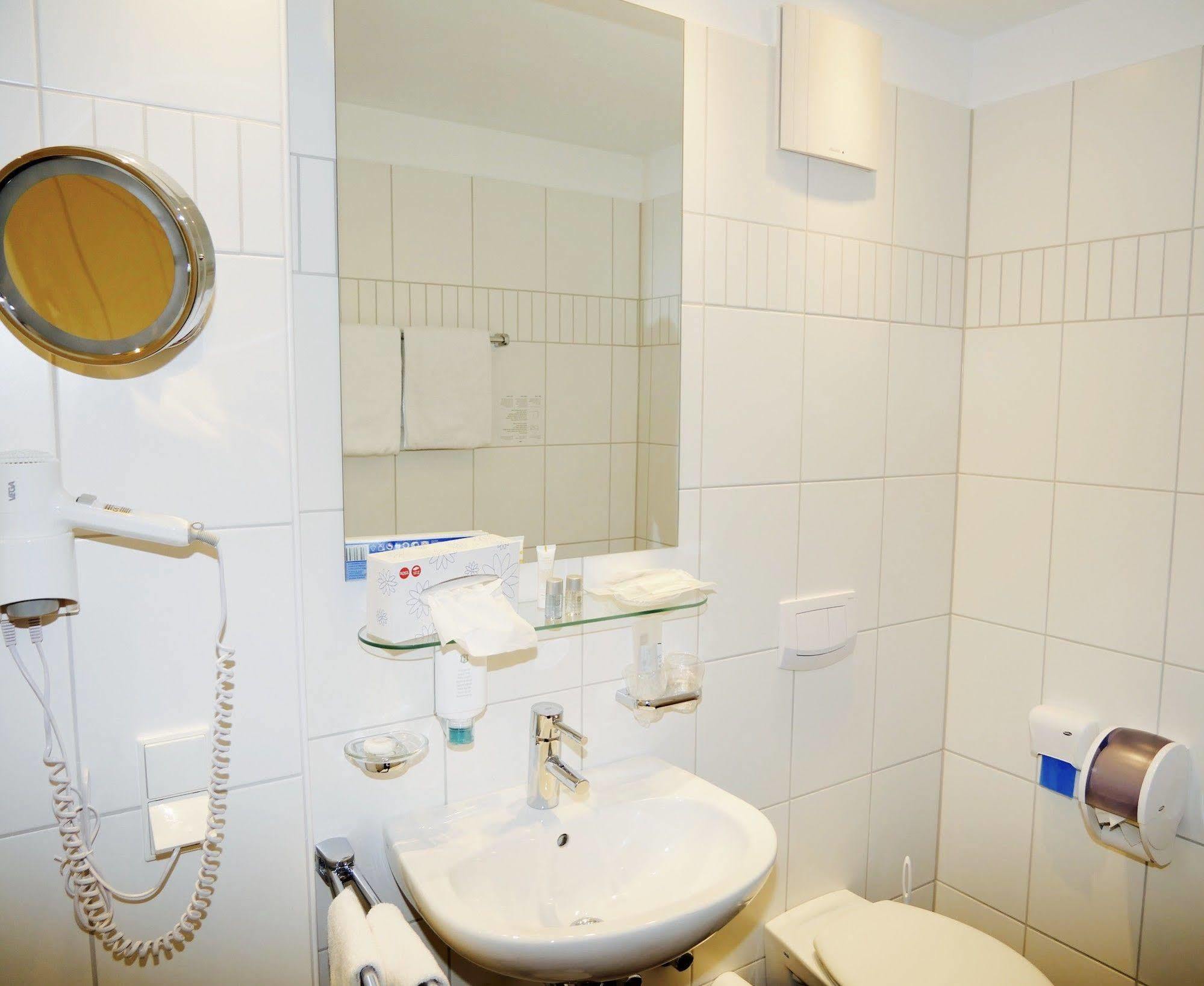 Astenturm Hotel (Adults Only) وينتربرغ المظهر الخارجي الصورة